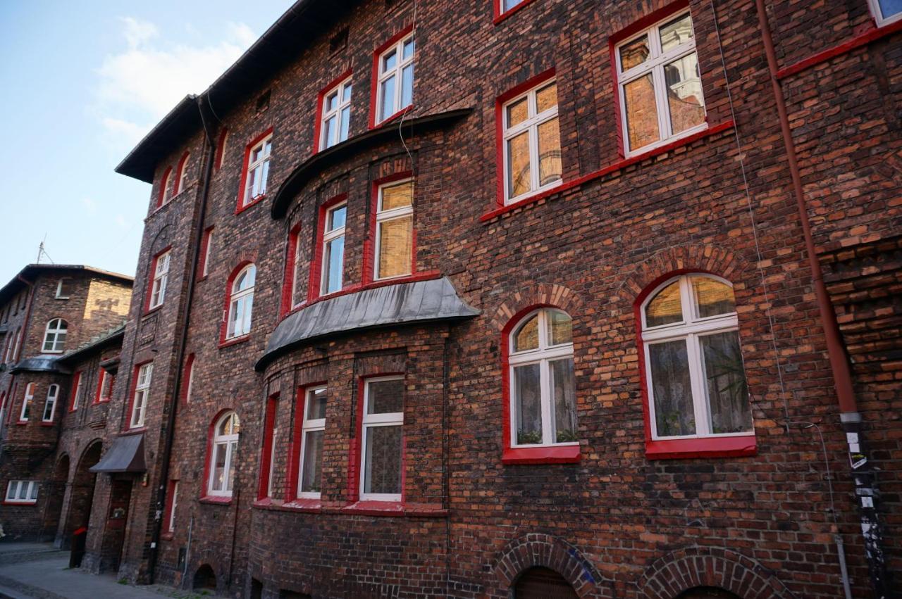 Kolorowy Apartament A9 Katowice Nikiszowiec Kültér fotó