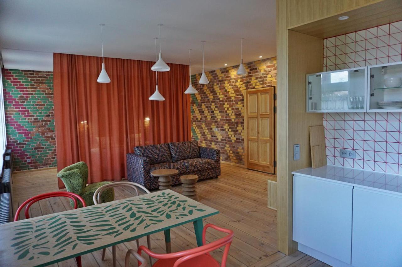 Kolorowy Apartament A9 Katowice Nikiszowiec Kültér fotó